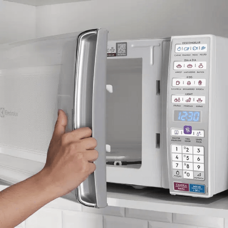 MicroondasElectrolux34litros1300WcomfuncaotiraodorQRCodeBranco127VMEO44